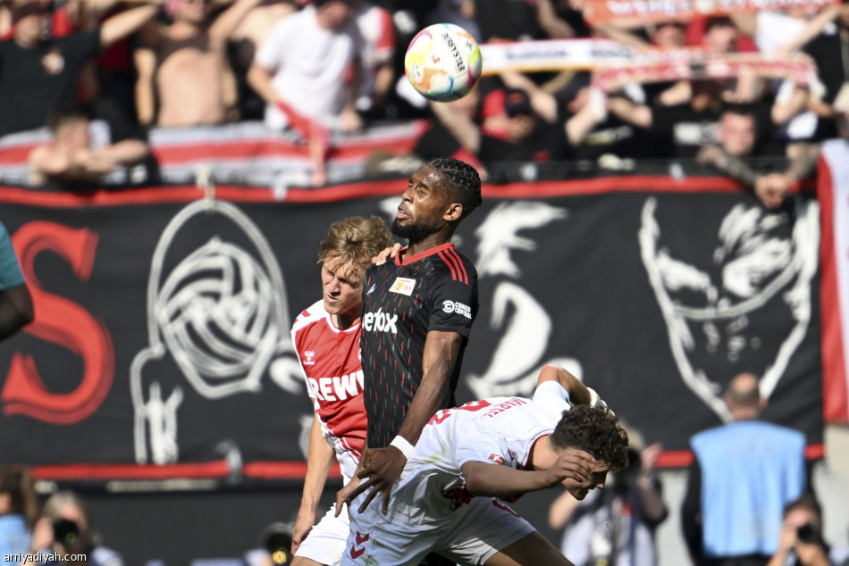 أونيون برلين يتربع على صدارة الدوري الألماني