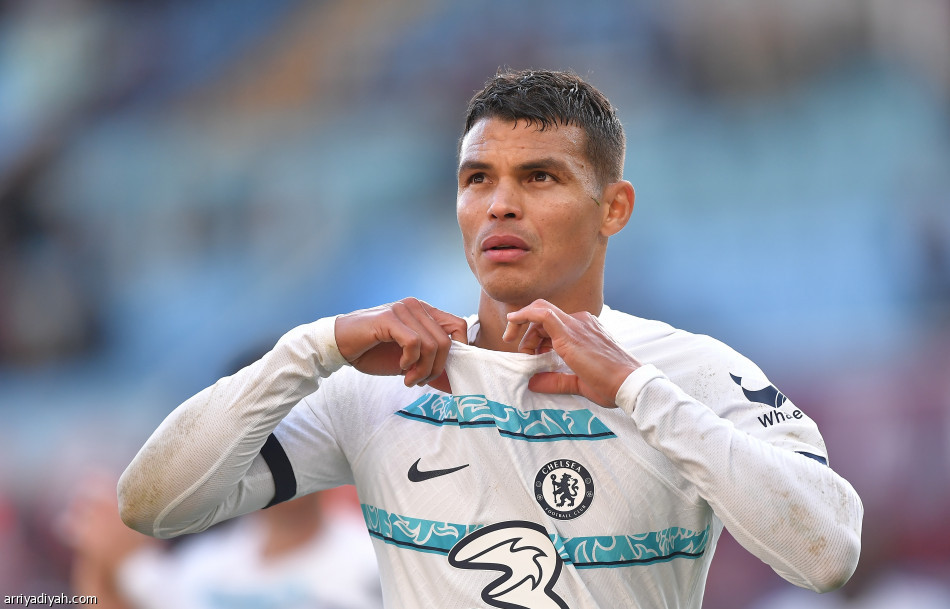 بثنائية ماونت.. تشيلسي يعبر أستون فيلا