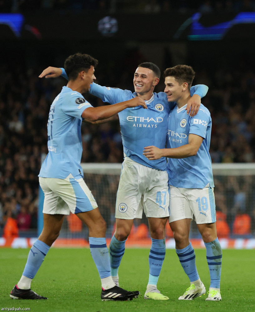 سيتي يدشن حملة الدفاع عن اللقب بنقاط النجم الأحمر