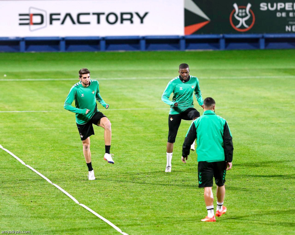 خواكين 
ينتظر حسابات 18 عاما