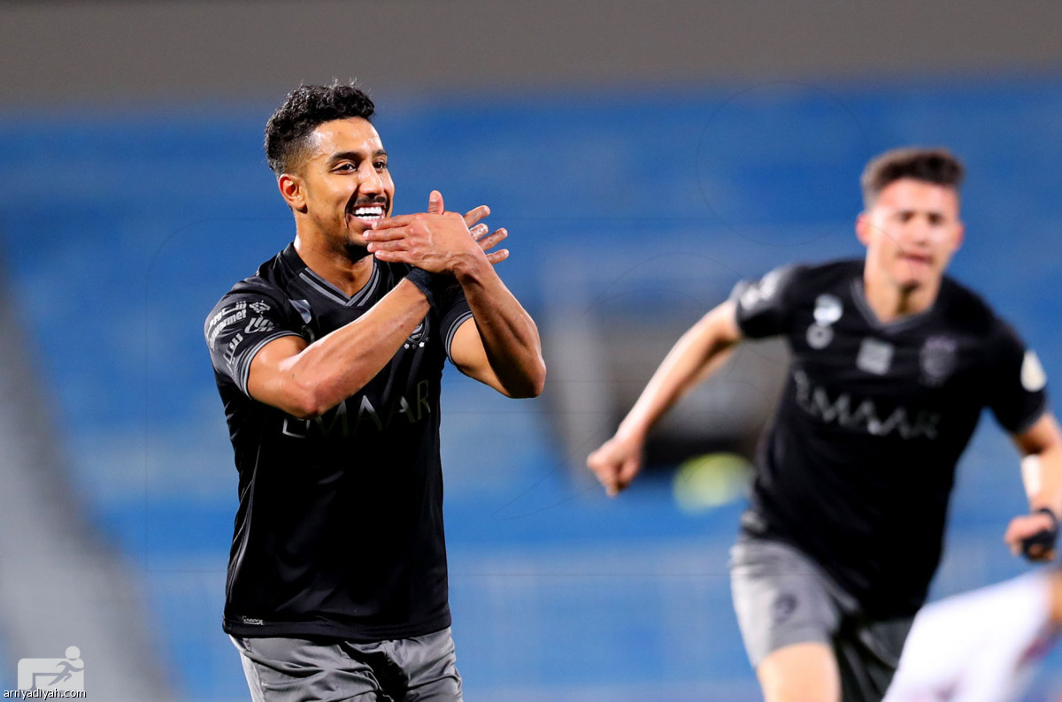 الهلال والرائد.. فرحة قاتلة «صور»