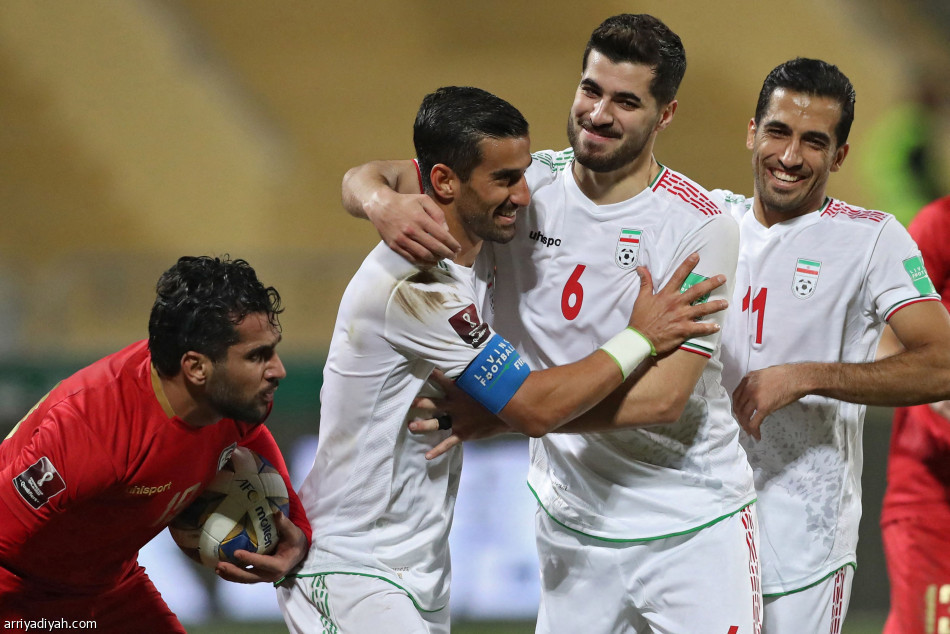 المجموعة الأولى.. إيران وكوريا يقتربان من المونديال