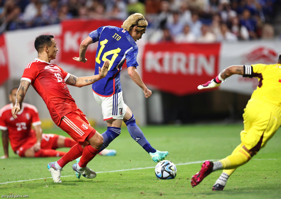 اليابان تقسو على  بيرو برباعية