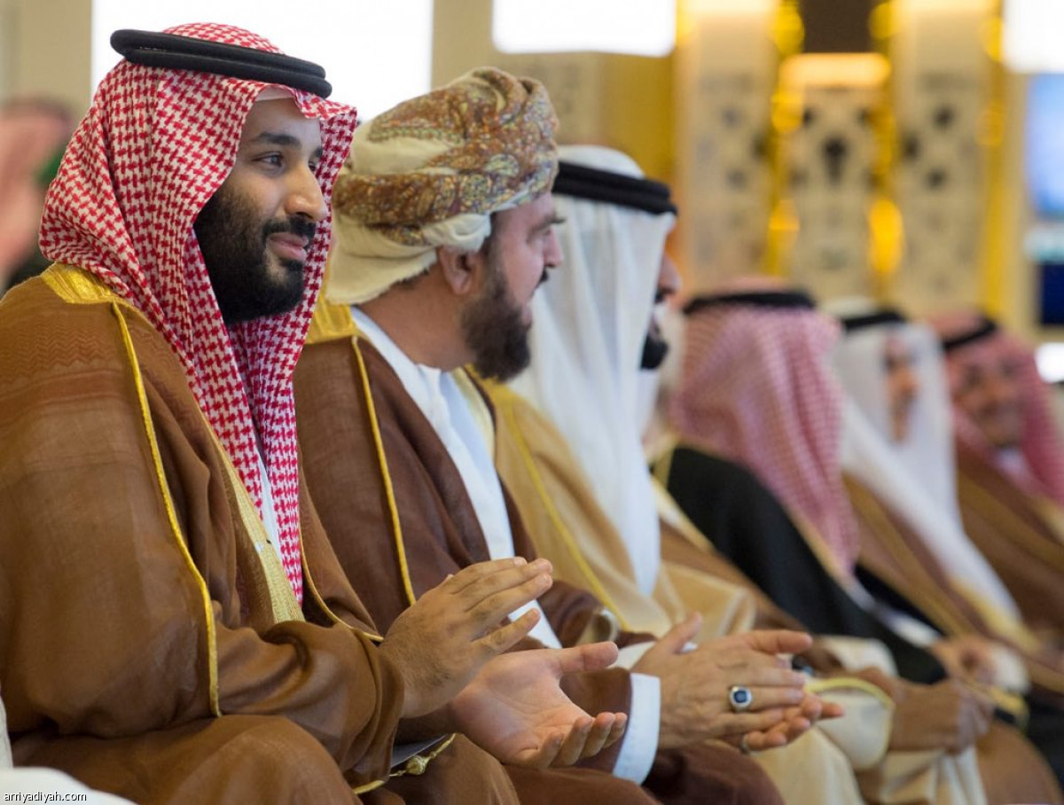 ولي العهد يرعى سباق الهجن