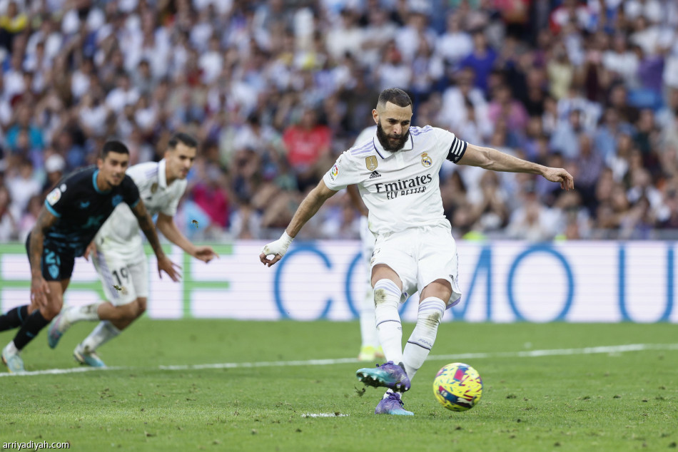 الريال يستعيد توازنه برباعية ألميريا