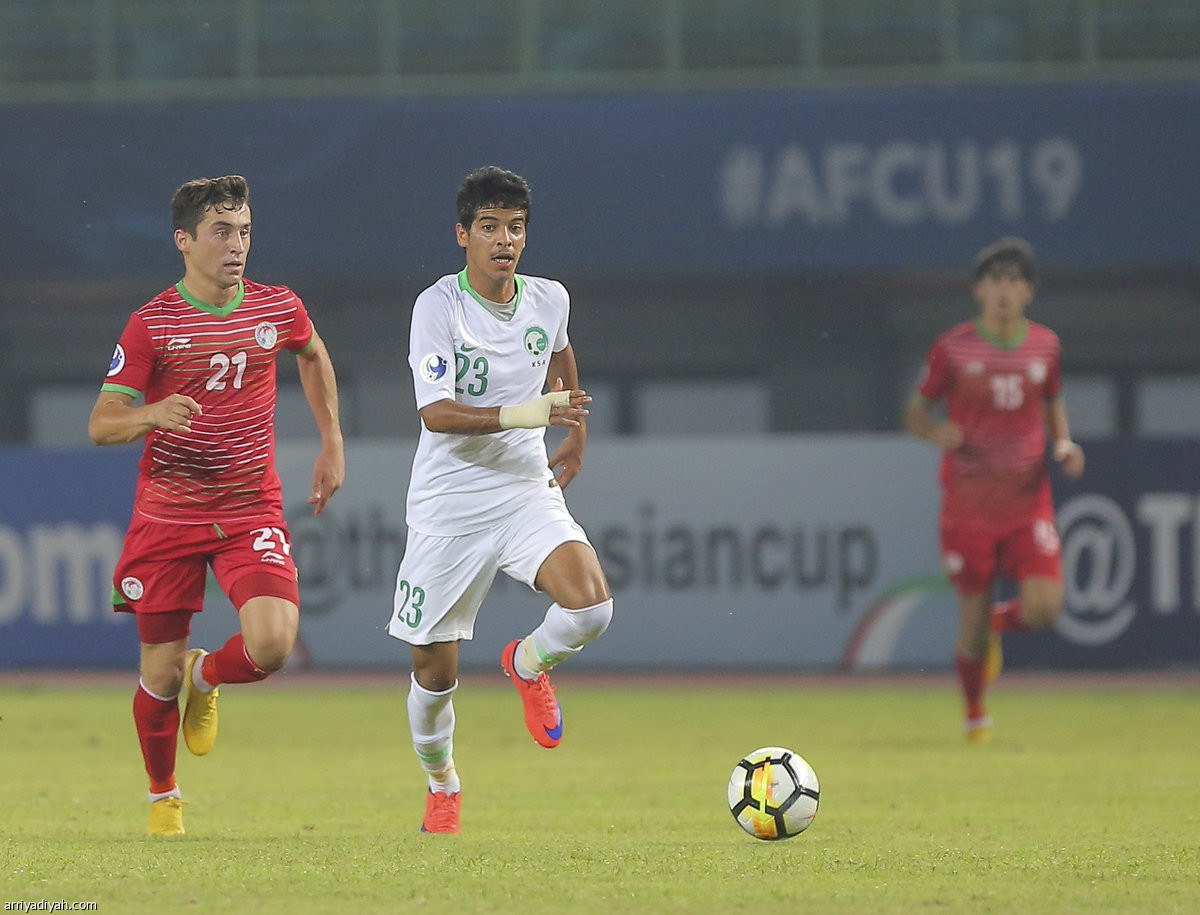 بالعلامة الكاملة