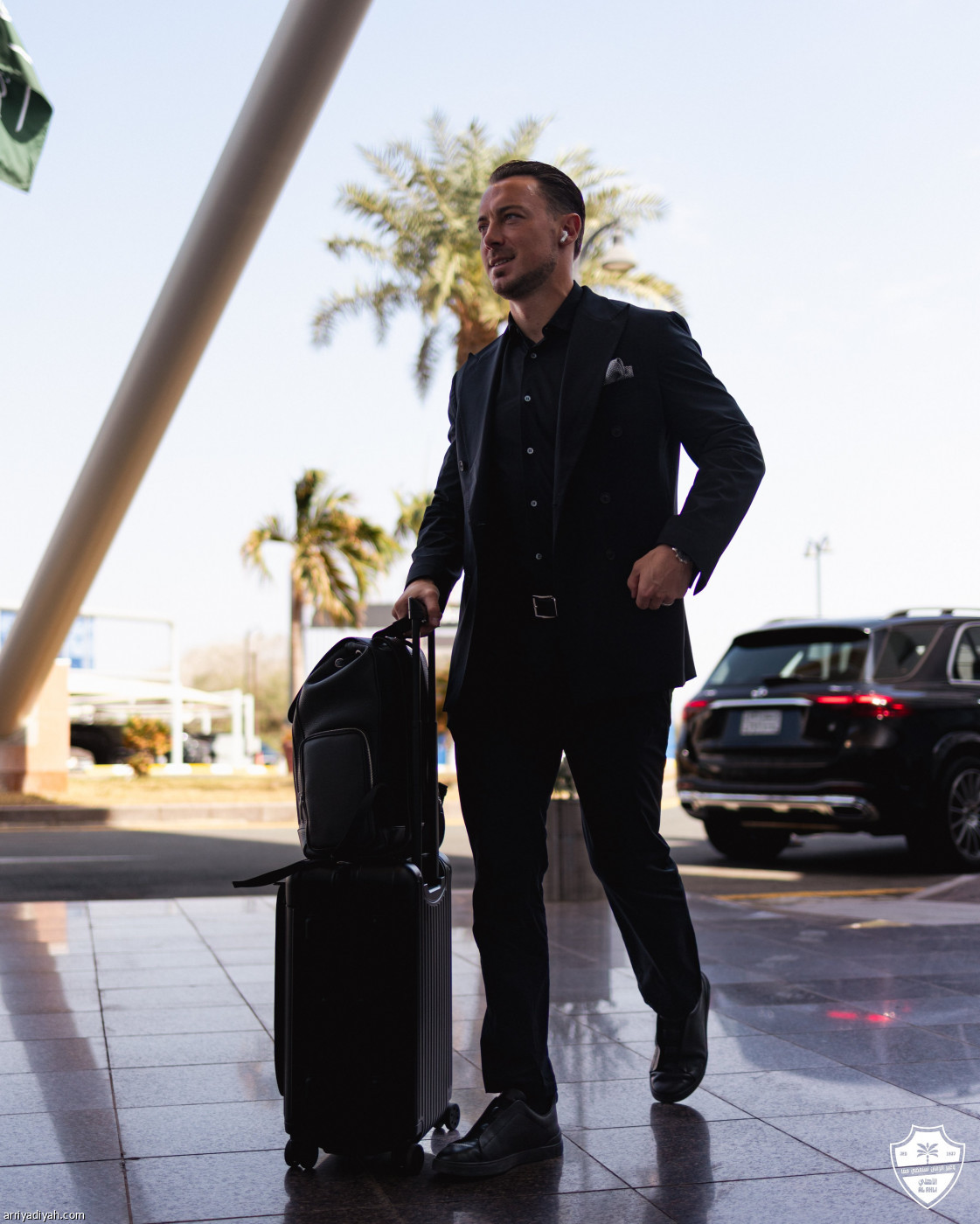 الأهلي يغادر