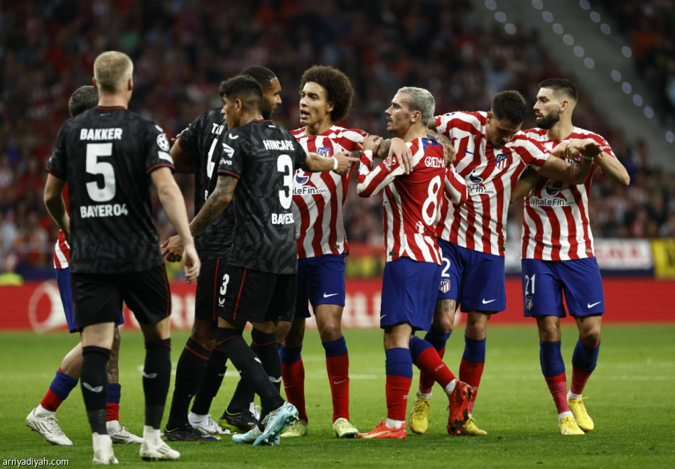 أتلتيكو وليفركوزن يهديان بورتو بطاقة الصعود