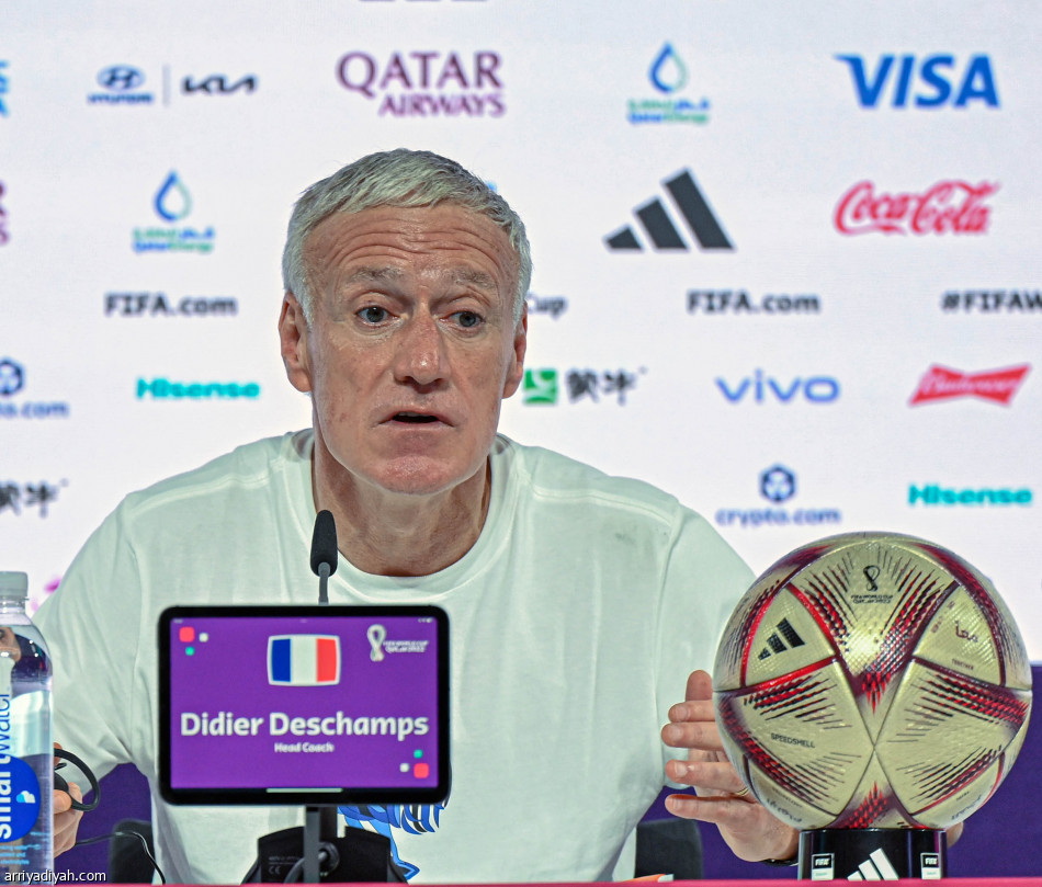 ديشان يحذر لاعبيه من حماس المغاربة