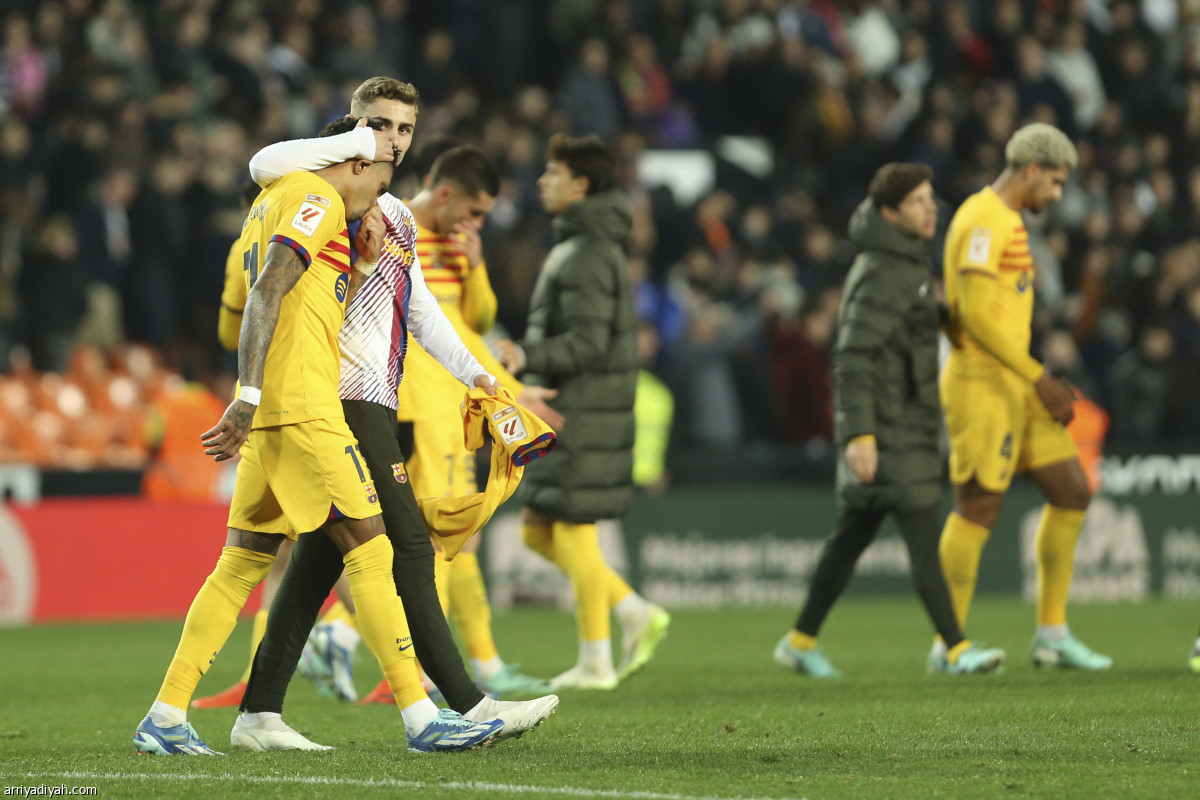 برشلونة يسقط