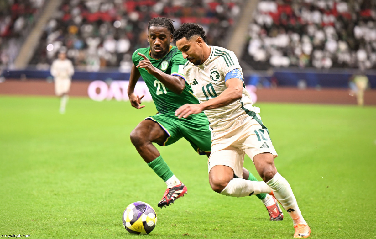 فوز.. صدارة.. وتأهل