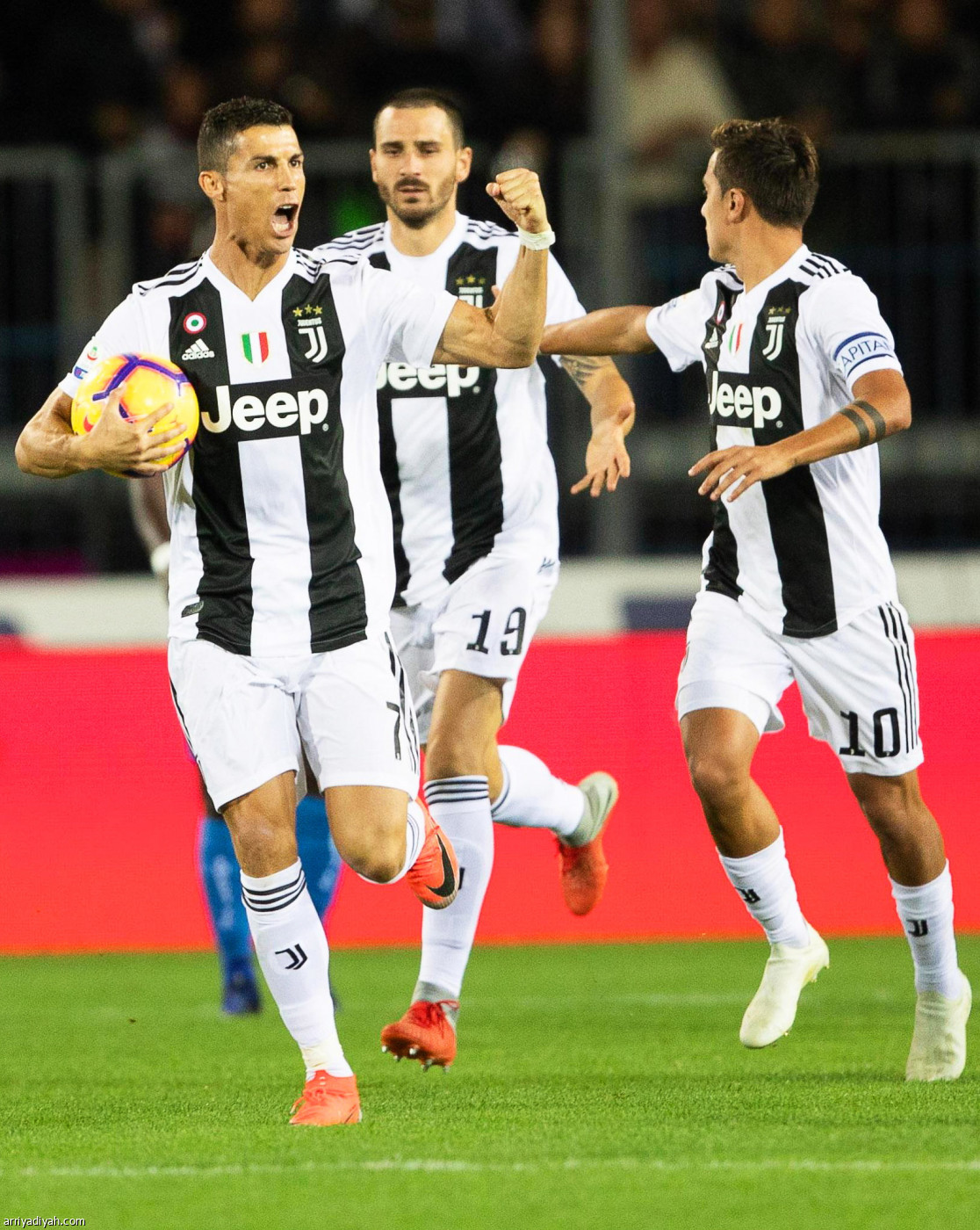 رونالدو يواصل تألقه