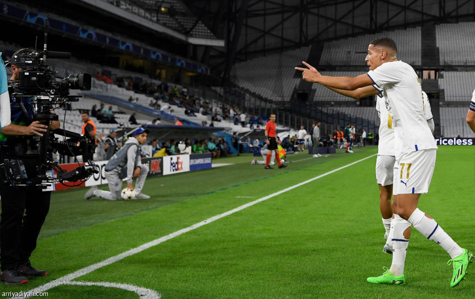 مارسيليا يحقق انتصاره الأول في دوري الأبطال