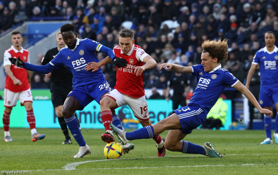 مارتينيلي يقود أرسنال إلى فوز ثمين أمام ليستر