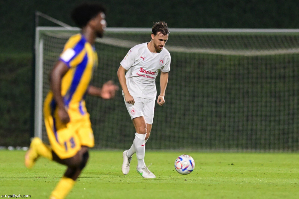 السومة ينقذ العربي أمام الغرافة