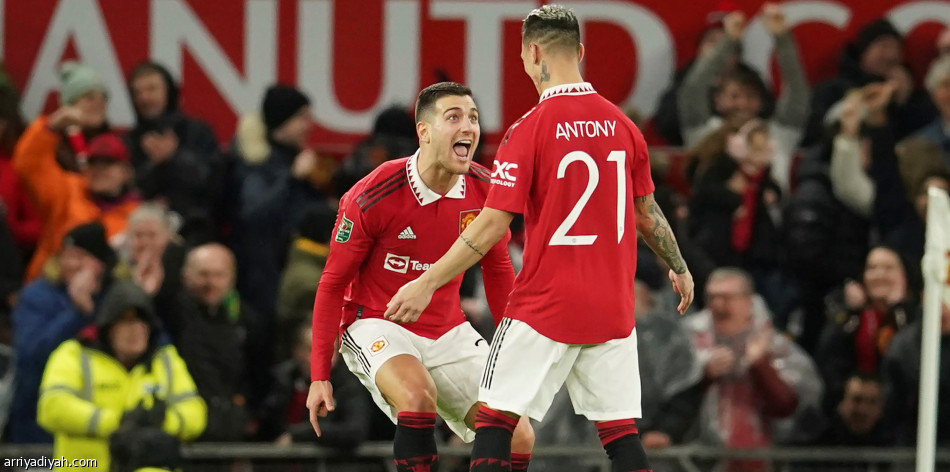 نيوكاسل ويونايتد يبلغان نصف نهائي الكأس