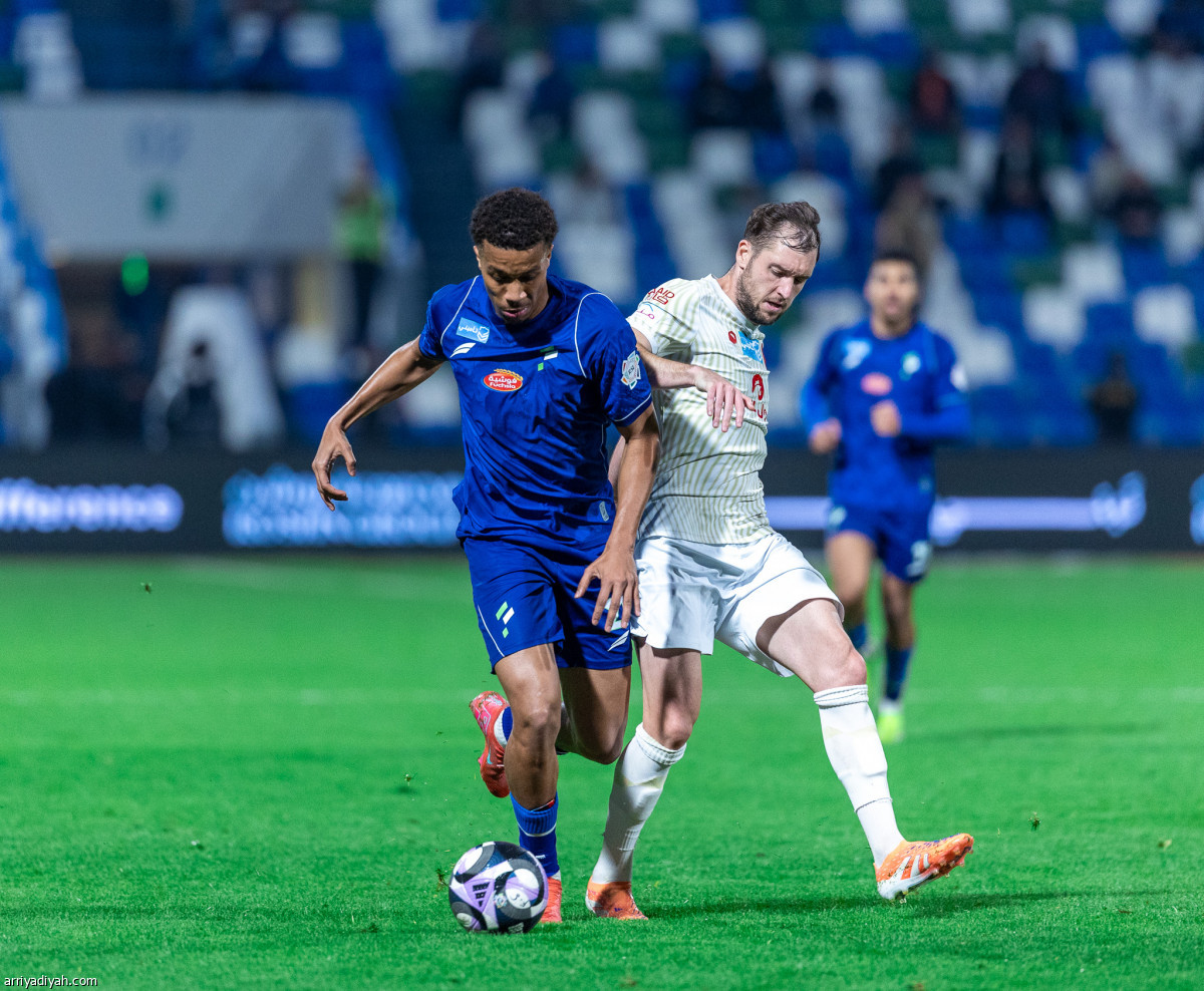 تعادل الفتح وضمك