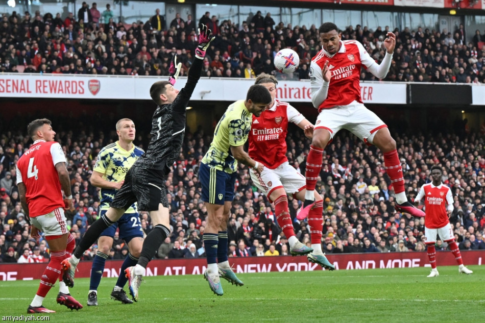 أرسنال يحكم قبضته على الصدارة