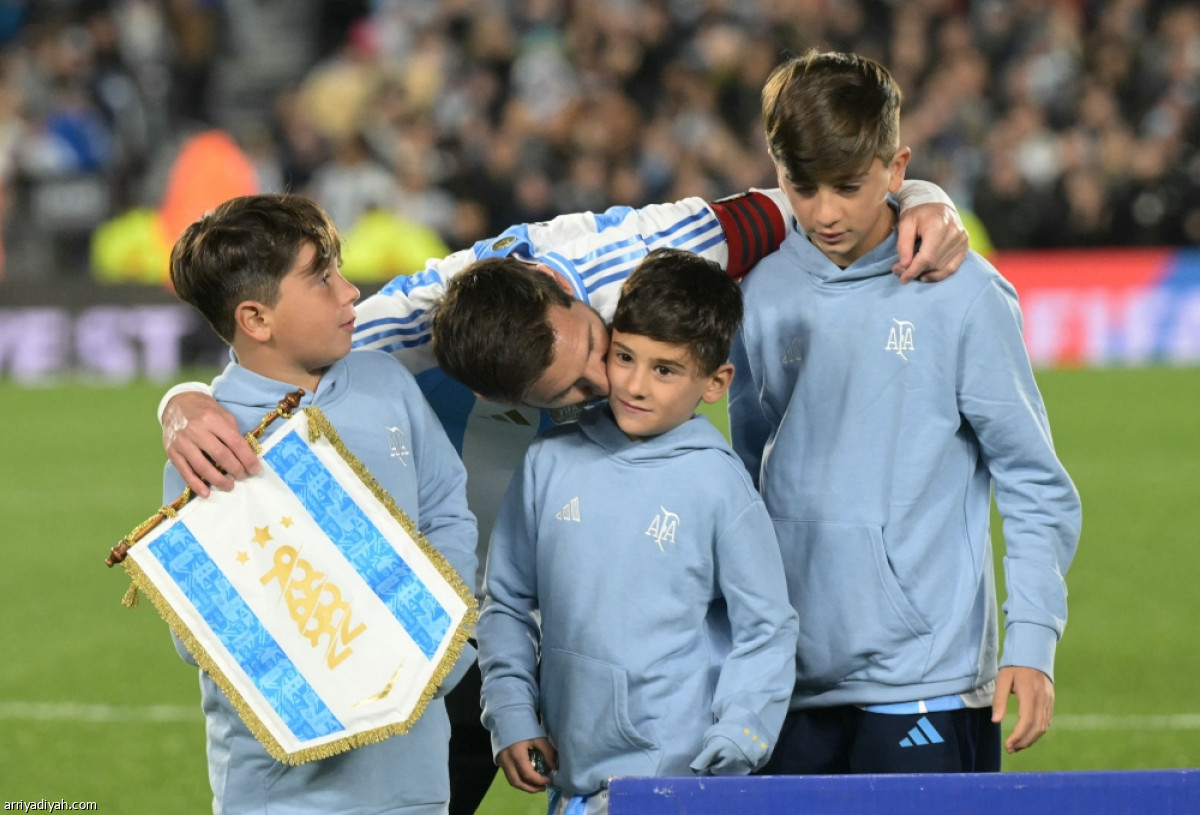 الأسطورة يودع